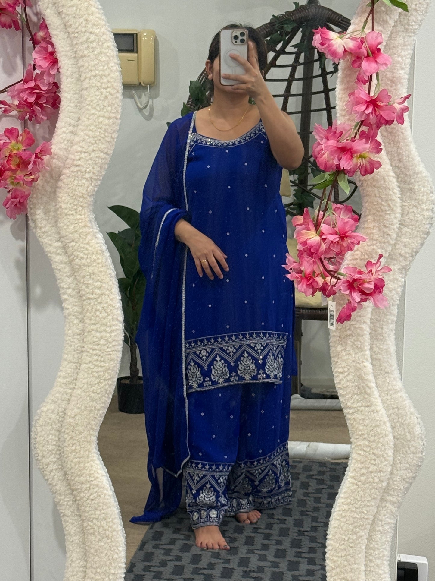 Sleeveless Kurtha Plazo Set