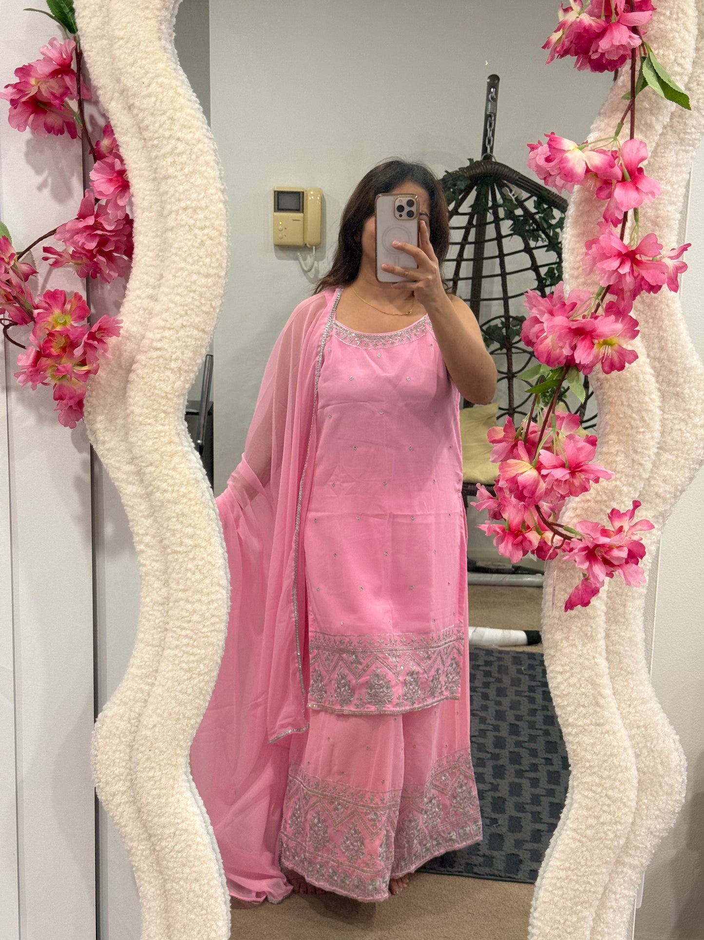 Sleeveless Kurtha Plazo Set